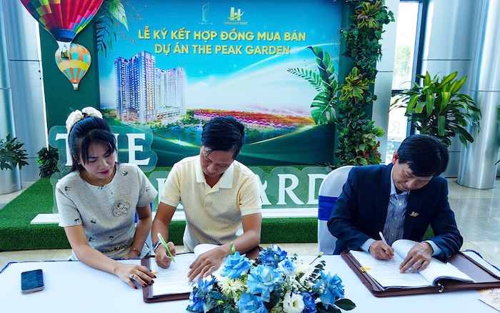 Lễ ký Hợp đồng mua bán dự án căn hộ The peak garden quận 7